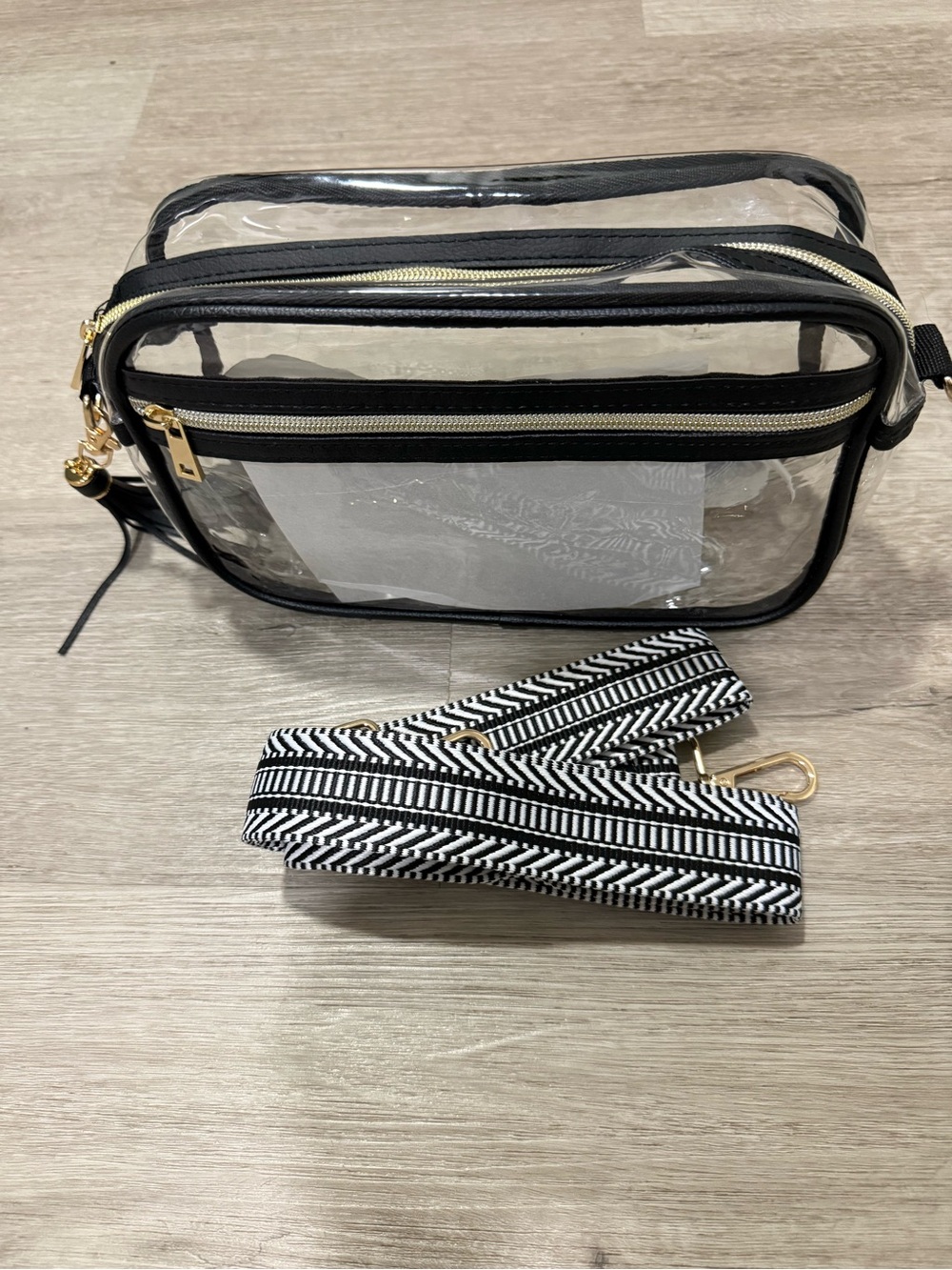 Clear Black Cosmetic Crossbody Bag Like New - Picture 7 of 7